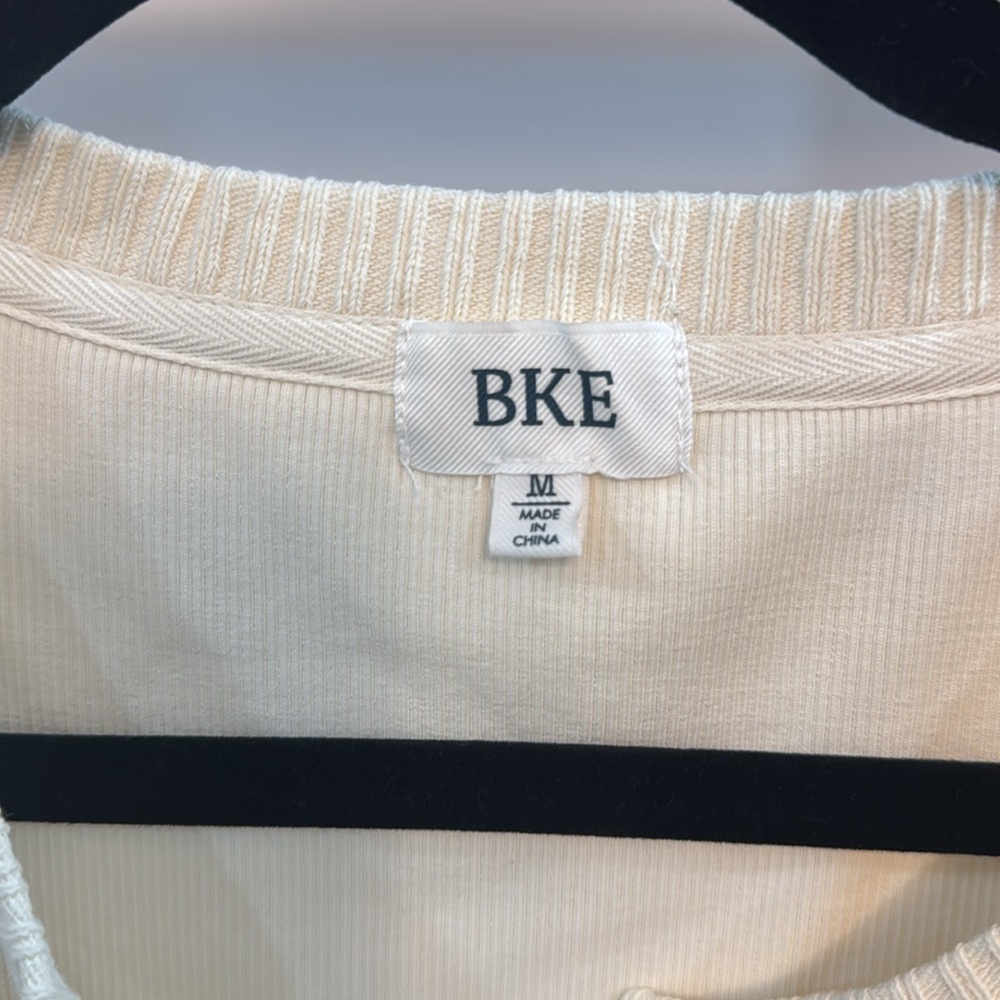 BKE Off-White Ribbed Henley Top - Picture 2 of 3